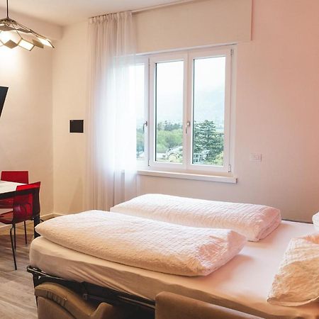 Studio-Appartment - Hotel Lux メラーノ エクステリア 写真